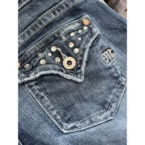 Miss Me Jeans Women's Size 27 Bootcut EUC Rhinestones Pockets